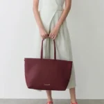 Classic Easy Zipper Tote - Image 3